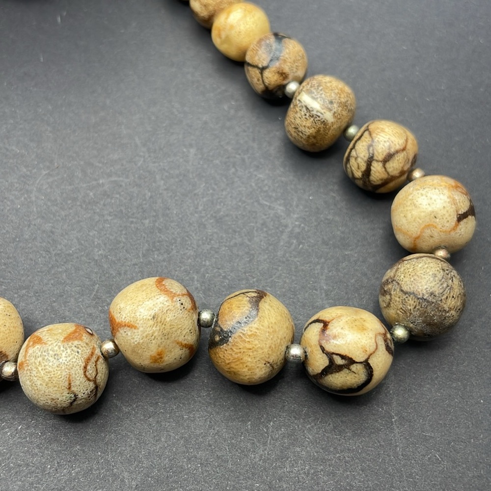Tiger Coral necklace vintage A25 🔥 - Picture 4 of 5